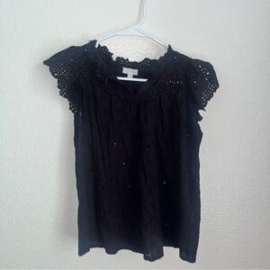 100% cotton black eyelet top #eyelettop 
It’s giving grown WOMAN